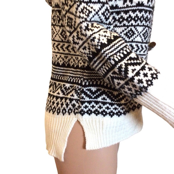 Avalanche Womens Size M Black White Fair Isle Hooded Toggle Cardigan Sweater - Picture 6 of 9